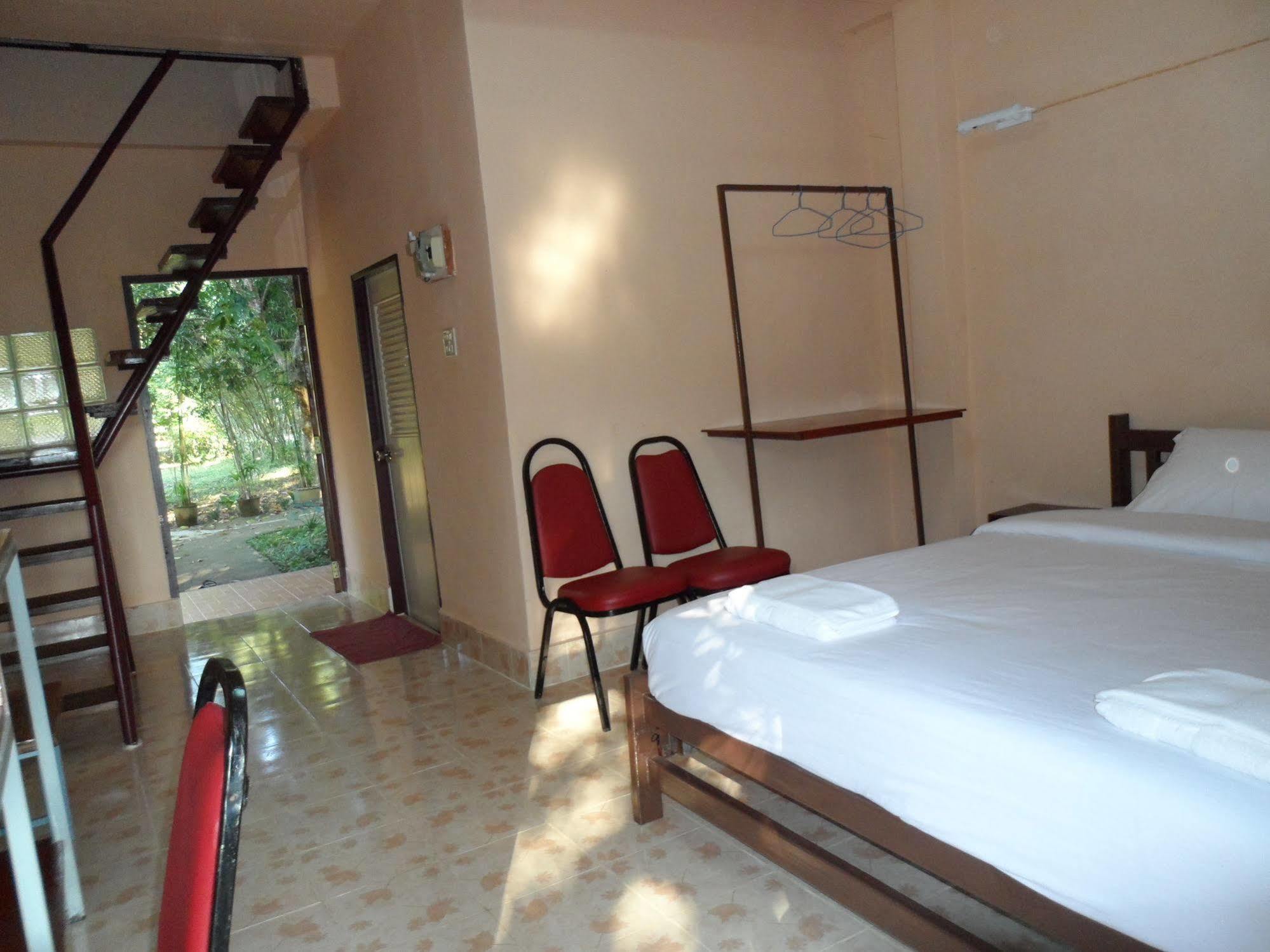 Khunnam Rimtarn Resort Mae Sai Exterior photo